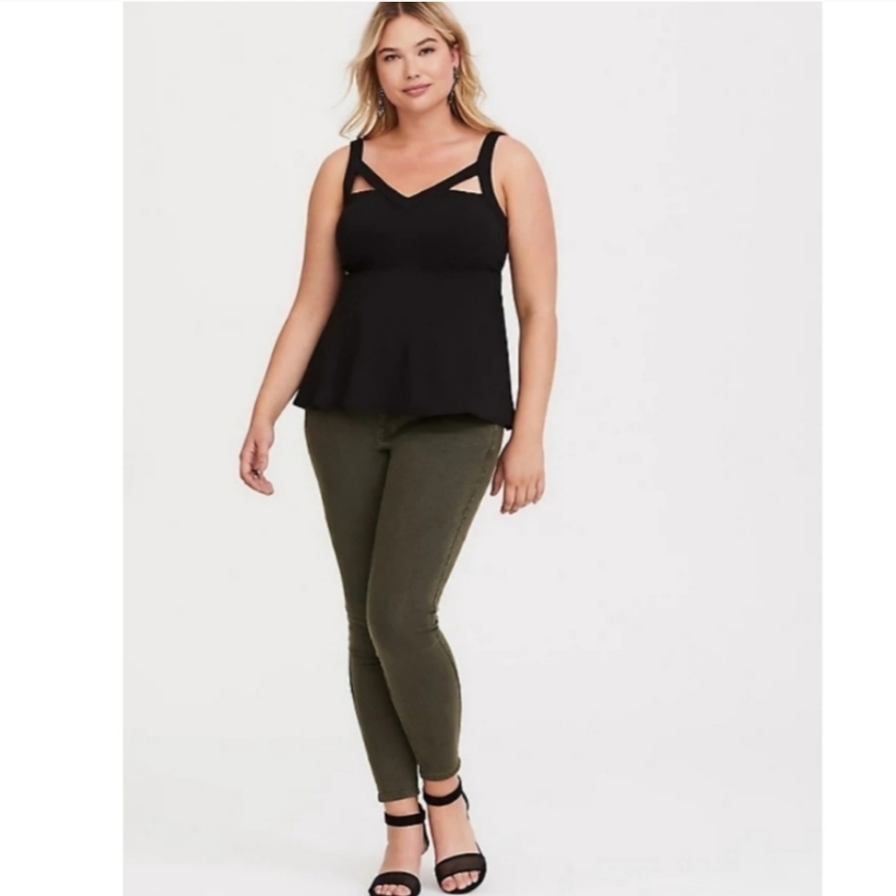 Size 2x Black Cutout Peplum Tank Top - Torrid